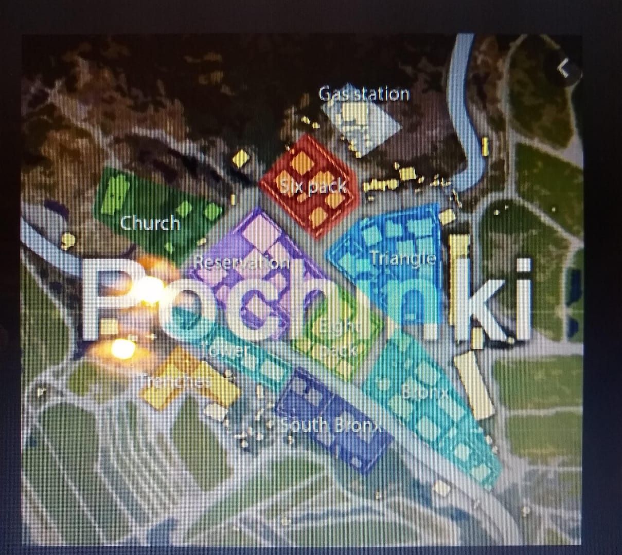 Карта PUBG Mobile Починки, показывающая позиционирование для броска гранаты для зачистки крыши апартаментов