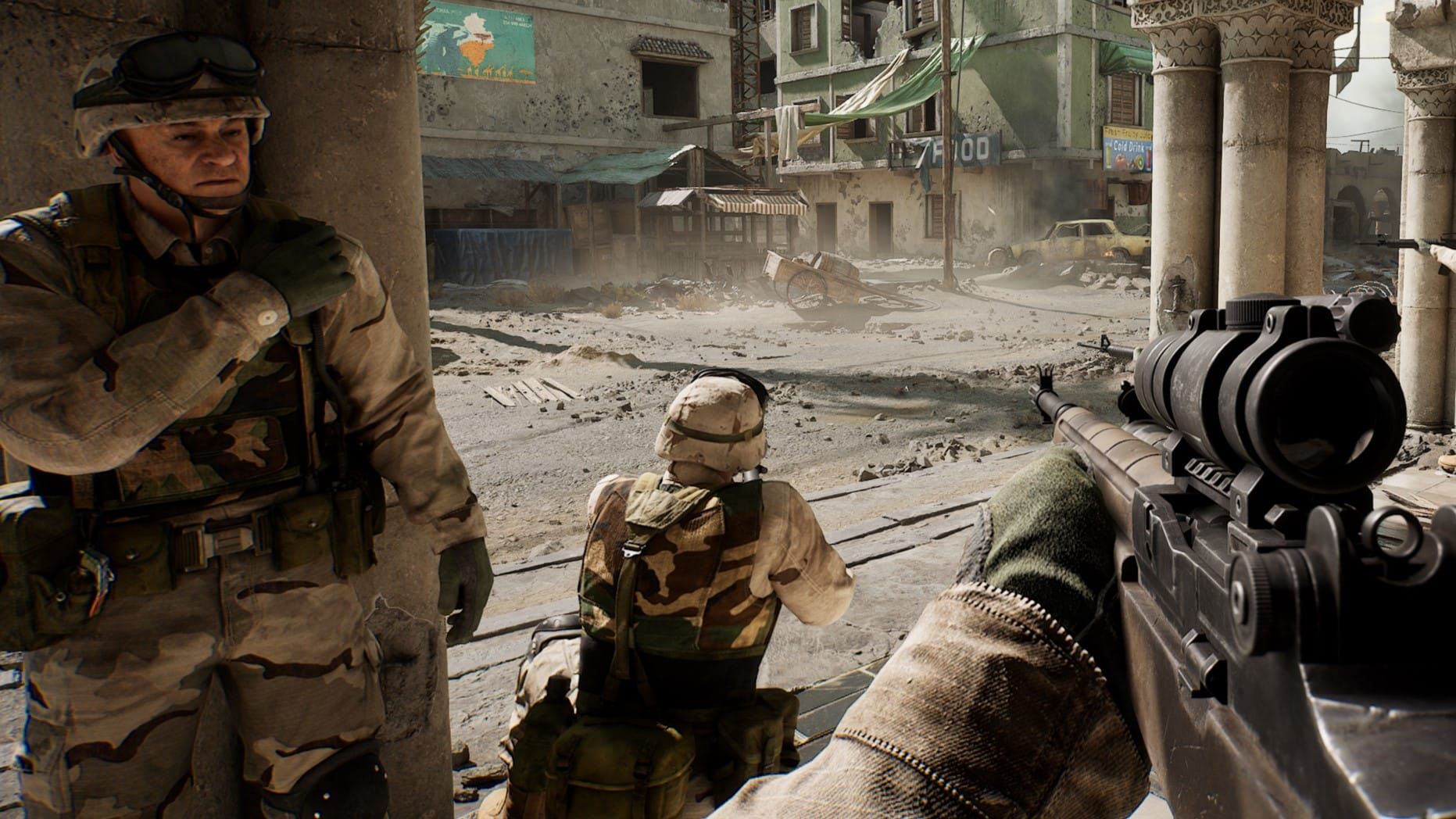 Tangkapan layar gameplay kampanye Black Hawk Down yang menunjukkan pertempuran kota di Delta Force