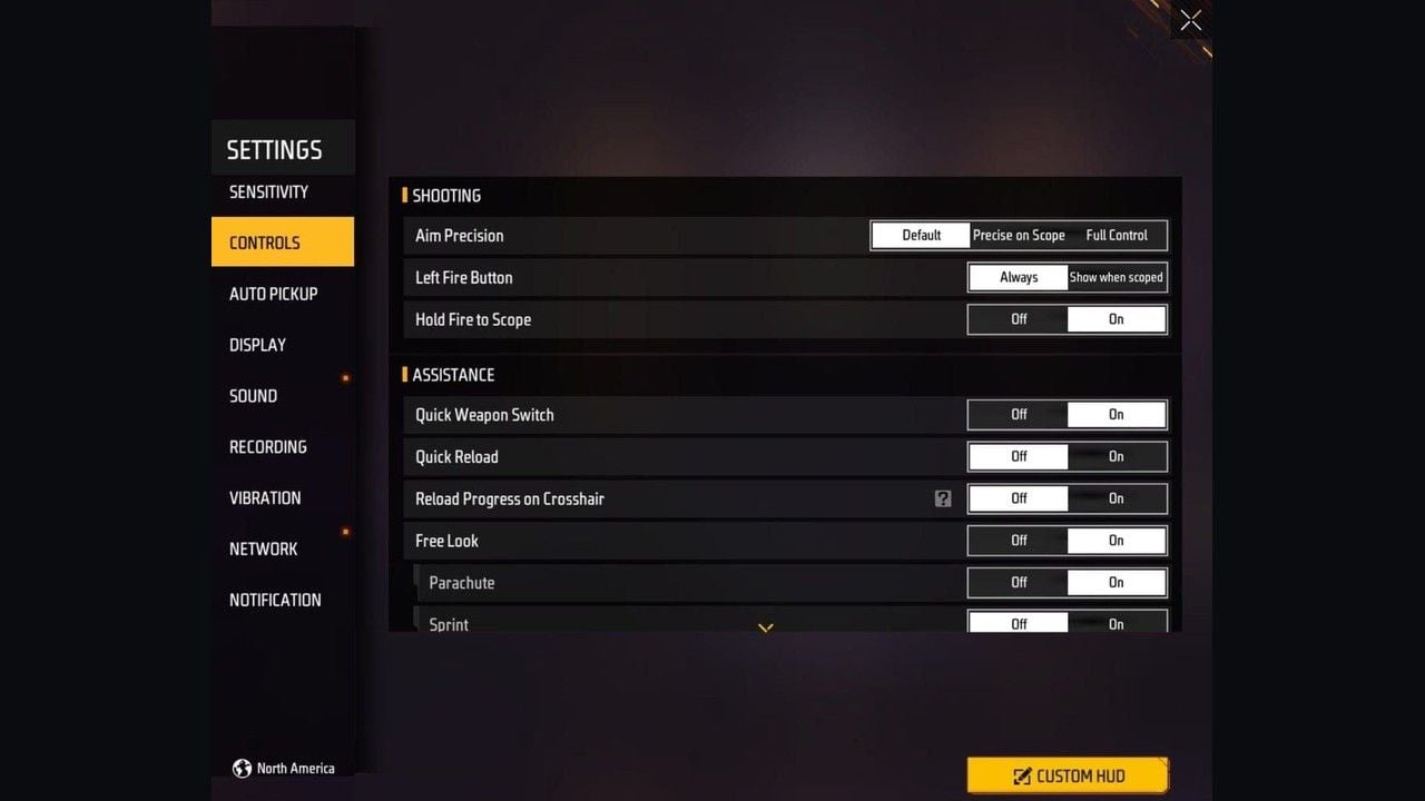 Free Fire Controls tab with Aim Precision Default, Left Fire Always, and Custom HUD