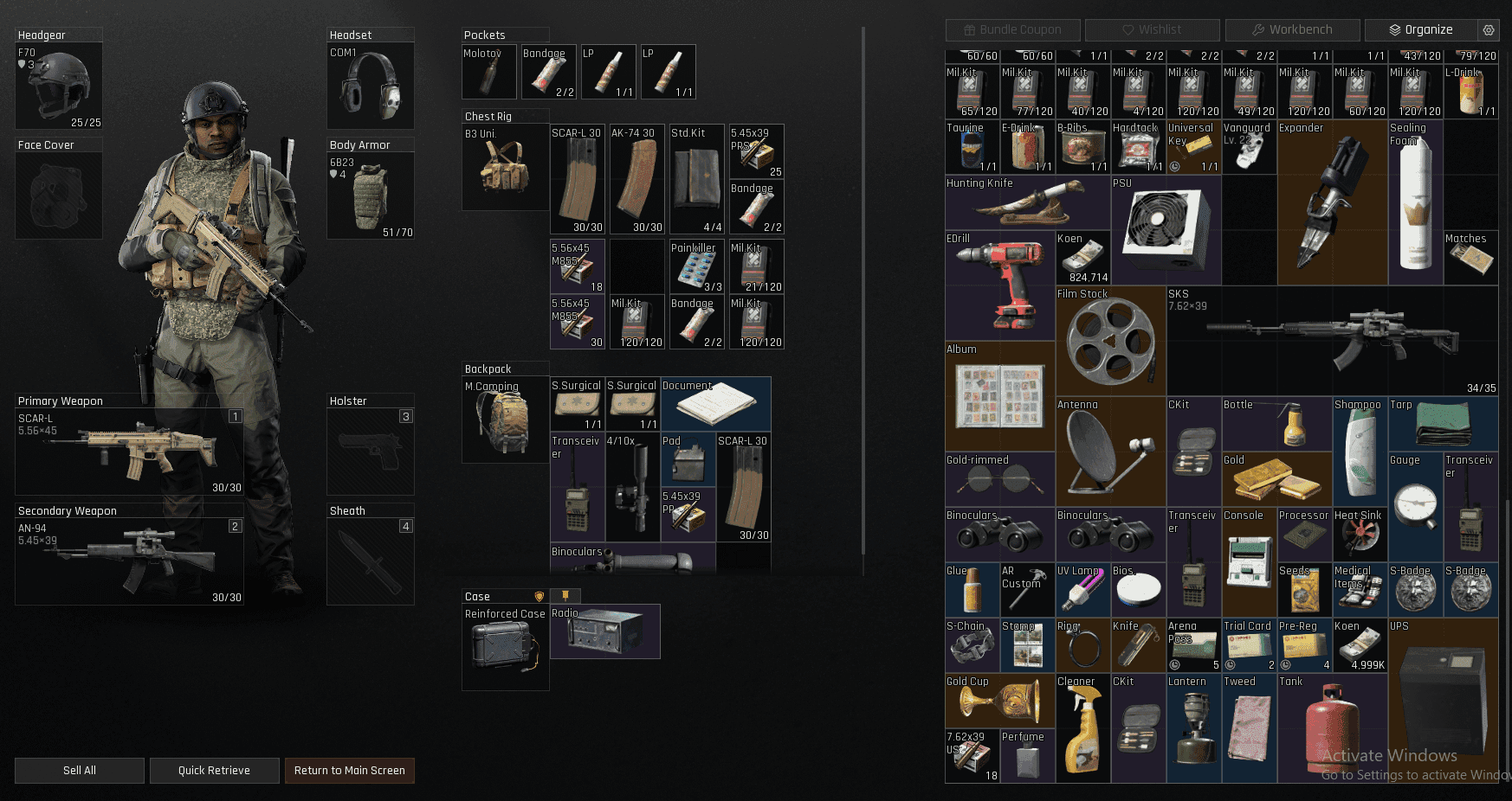 Matriks keputusan Arena Breakout membandingkan item untuk dijual, ditimbun, atau dibuang