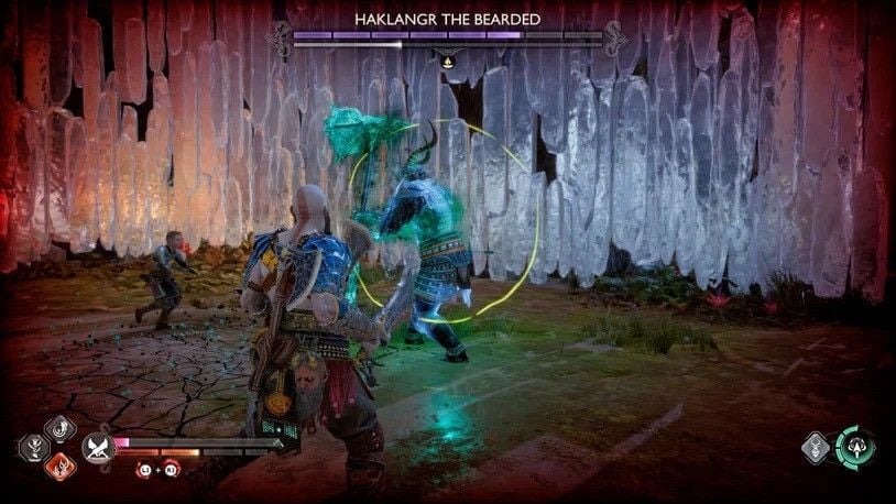 Serangan letupan kombo tahap 5 terhadap bos Ragnarok Crush