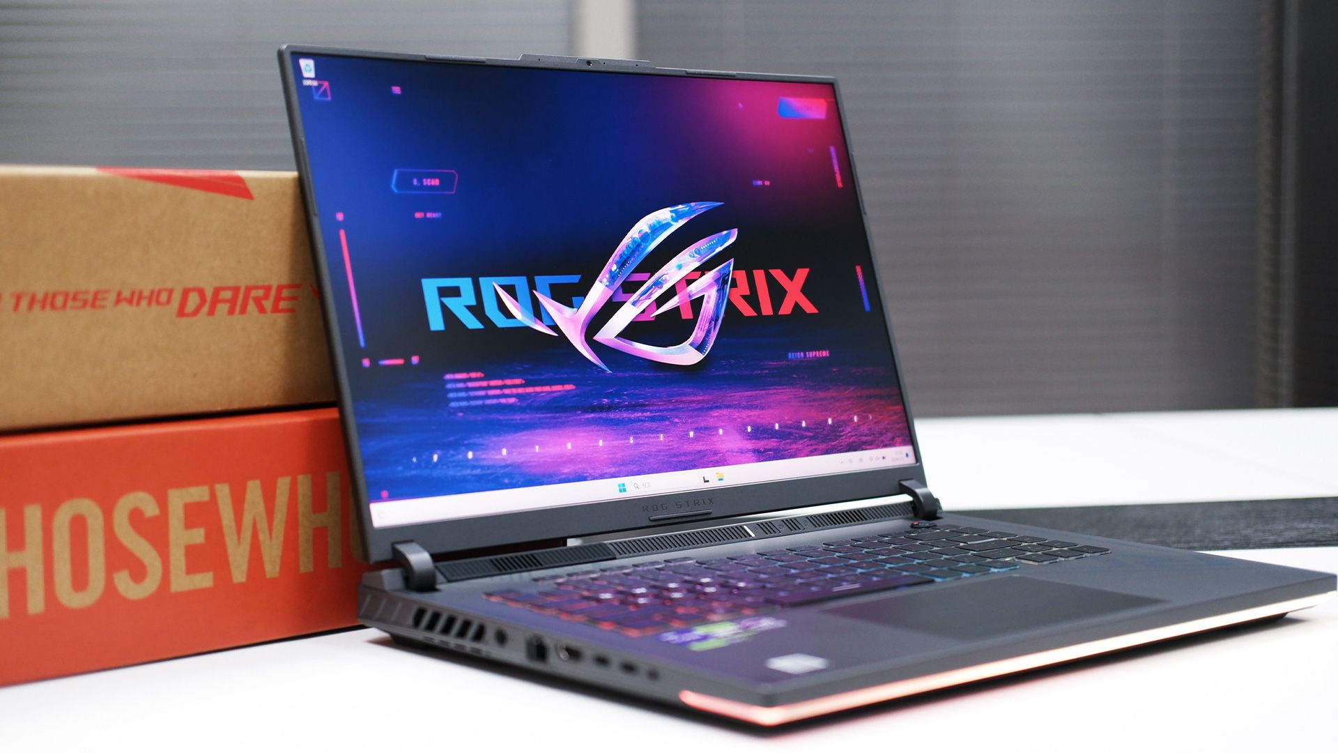 ROG Magic 2024 High-Performance Gaming Laptop Unboxing Pictures