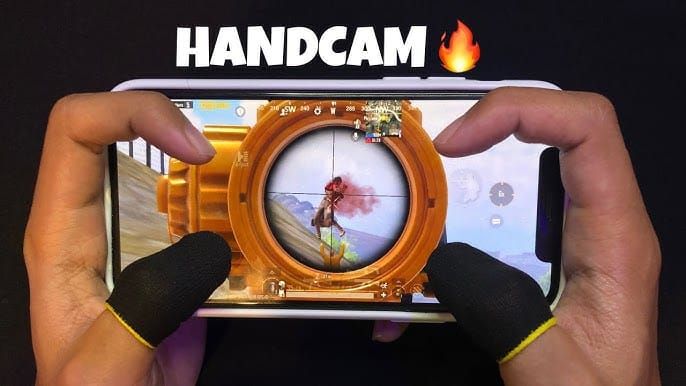 4-finger claw grip positioning guide for PUBG Mobile on iPhone