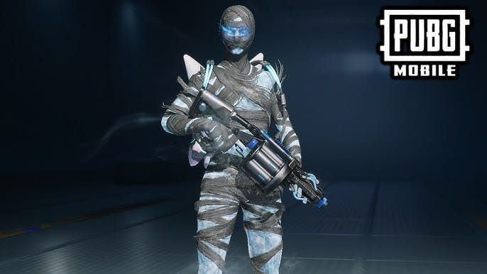 Antarmuka PUBG Mobile Outfit Lab menampilkan persyaratan peningkatan Dravion X-Suit dan pratinjau level