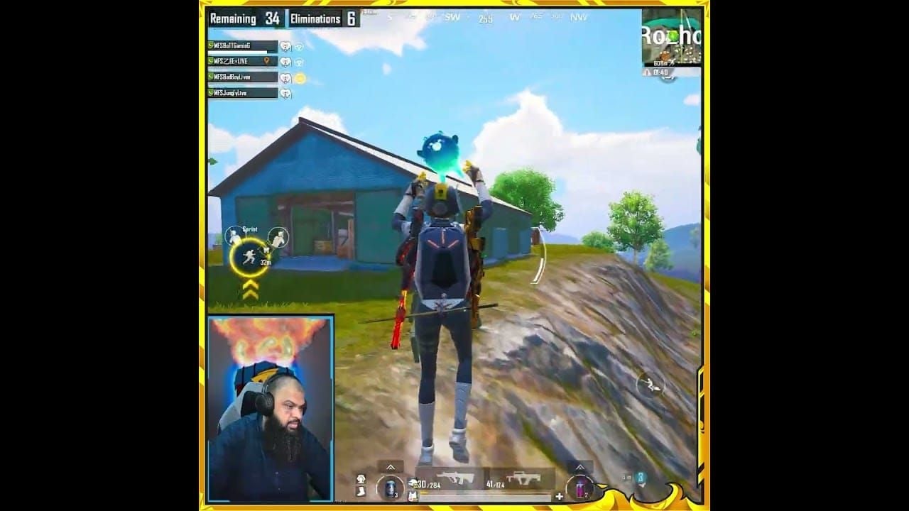 PUBG Mobile player using Floating Balloon for aerial mobility