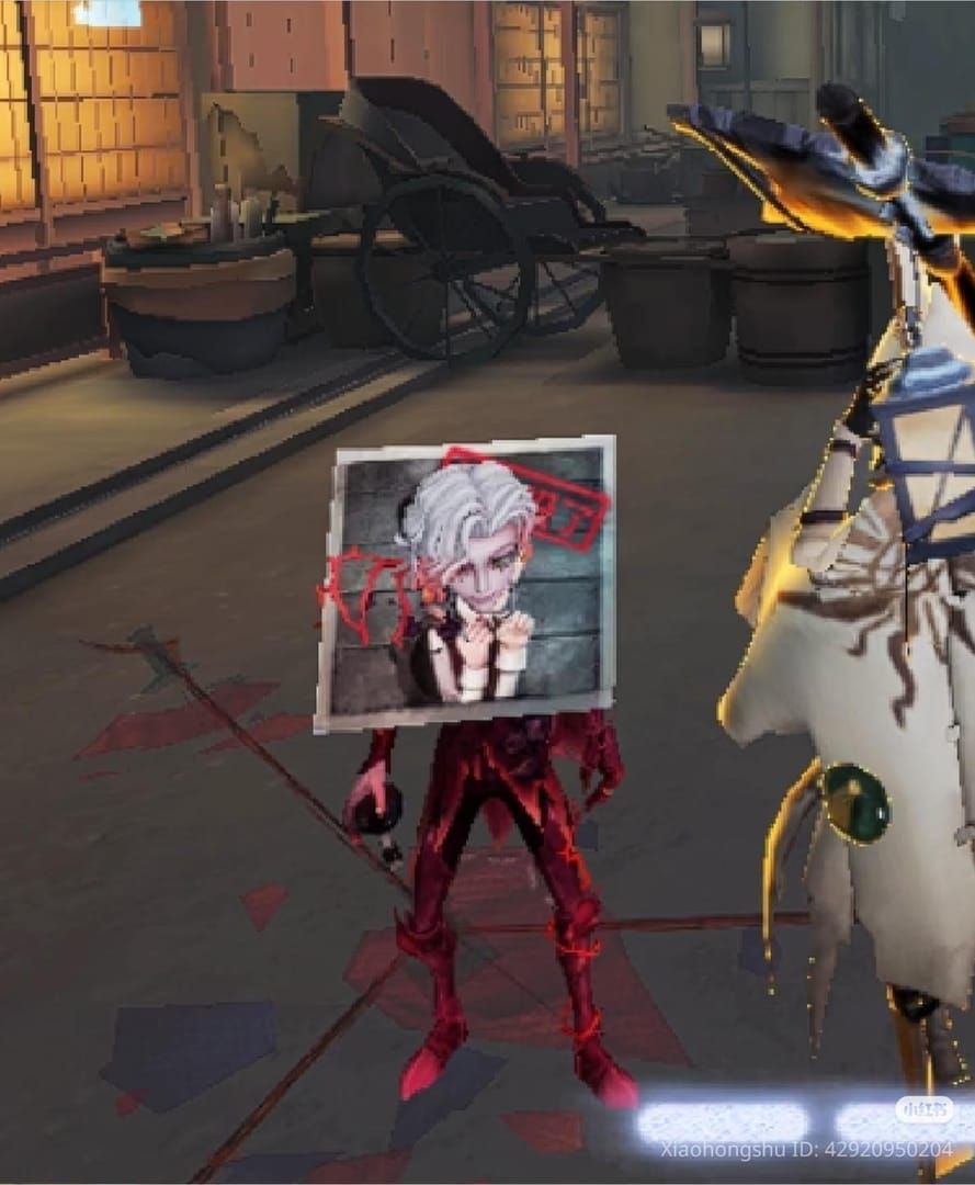 Identity V PC vs mobile gameplay comparison showing FPS and hitbox timing differences