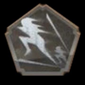 Identity V Blink cooldown comparison: Trump Card vs default showing 135s vs 150s cycles