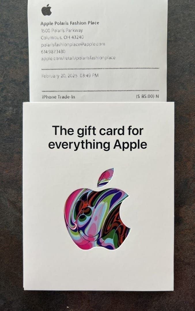 Guide to inspecting Apple Gift Card (US) packaging for tampering signs like scratch strip and serial number